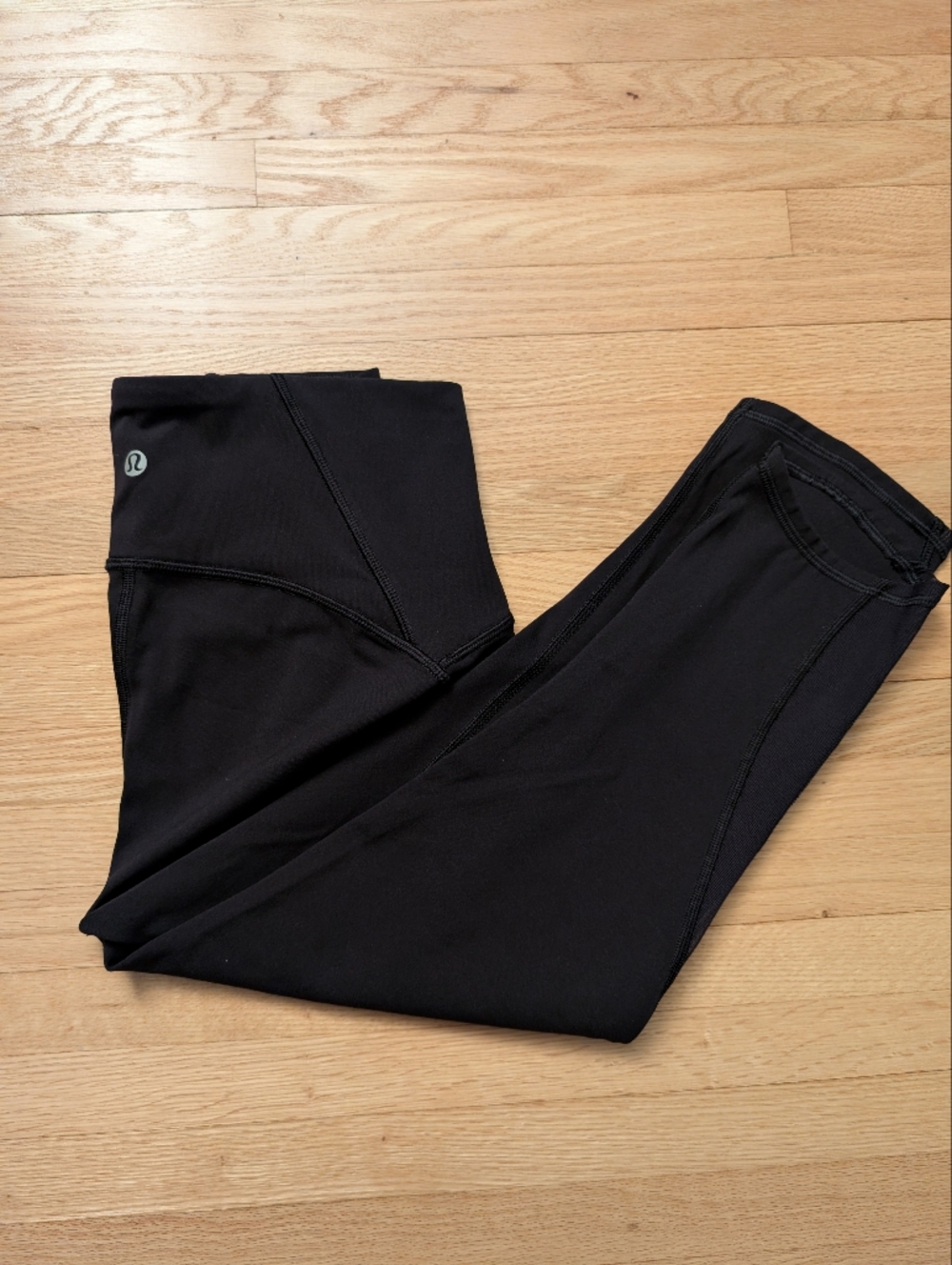 Lululemon Speed Up Crop 17" Mesh - Textured Black - Size 6